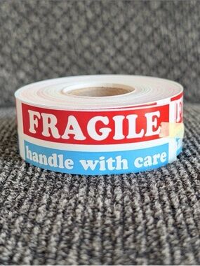 300 ( 3in x 1in ) Fragile Handle With Care Labels